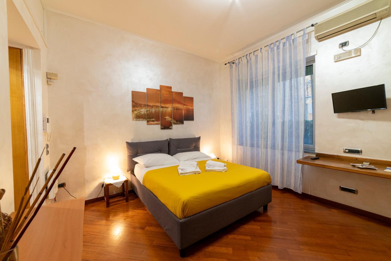 Via Avvocata 10 Apartment Napoli Ngoại thất bức ảnh